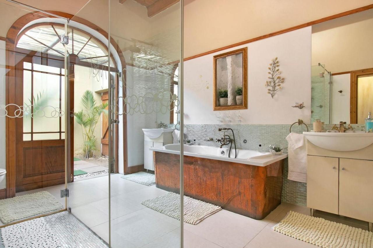 Ferienwohnung J'S Audacious Living Montagu Self Catering Exterior foto